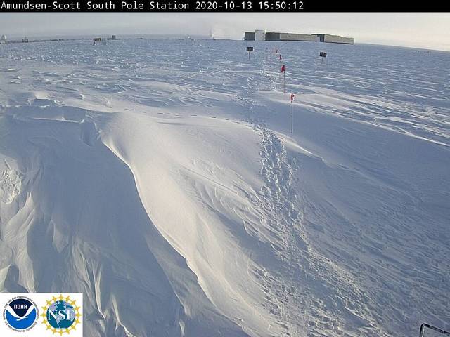 Live Antarctica Webcam - Amundsen-Scott S. Pole Station.